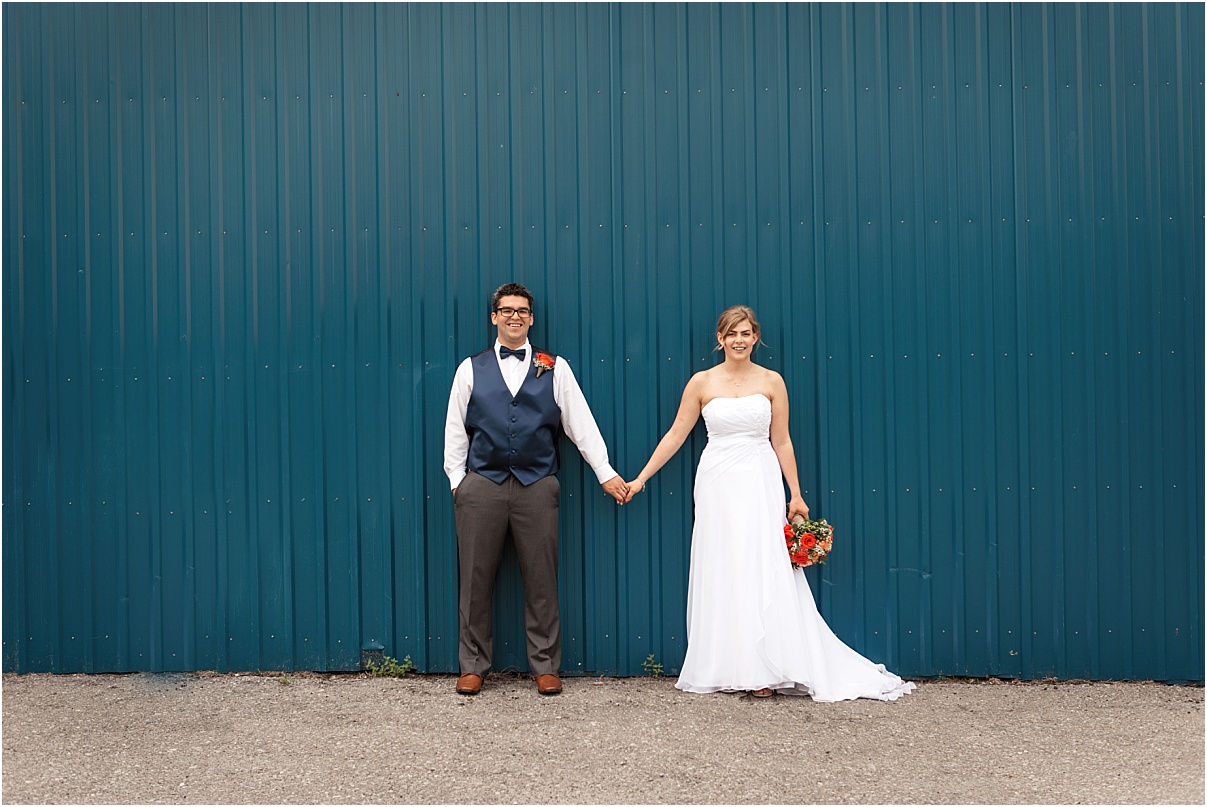 Romantic first look and ‘I do’s’ in Kemptville